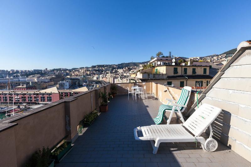 Sunflower Apartment With Private Terrace And Lift Janov Exteriér fotografie